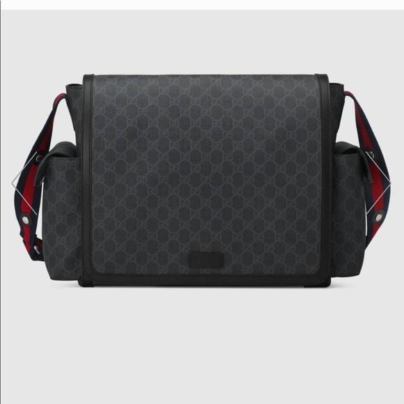 gucci gg supreme diaper bag